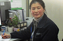 上海芬理希梦时装有限公司 仓库课长 祝燕青女士